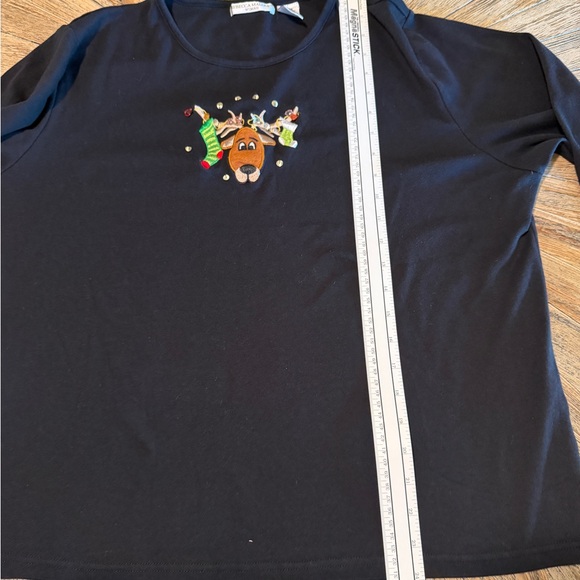 Bundle 1X Christmas embroidered shirts Women’s Rebecca Malone Santa Reindeer hat - Picture 15 of 16